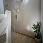 T2 Avec Jardin Διαμέρισμα *