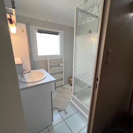 Appartamento T1 Avec Jardin *