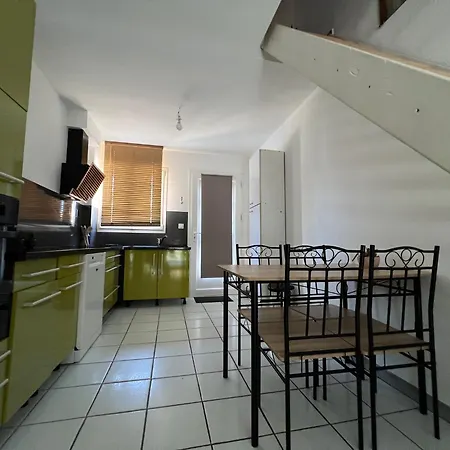 Appartamento T1 Avec Jardin