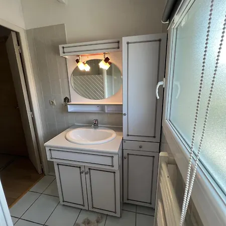 T2 Avec Jardin شقة *