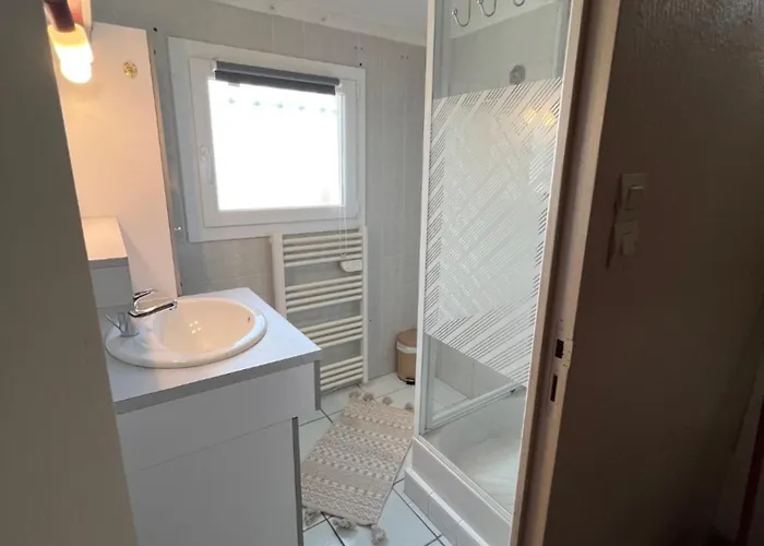 Apartamento T2 Avec Jardin *